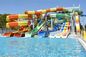 ODM parc à thème aquatique design de terrain de jeux petite piscine jeux glissade en fibre de verre à vendre