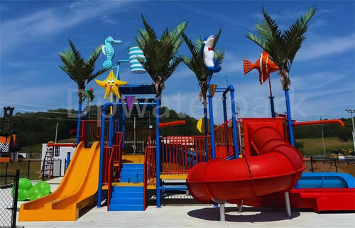 Zone aquatique de parc d'attractions aux États-Unis