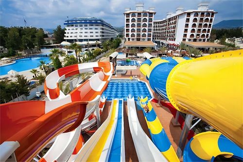 Dernières nouvelles de l'entreprise sur La haute saison touristique approche, comment entretenir votre toboggan?