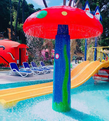 La fontaine de champignon de l'eau de fibre de verre adaptée aux besoins du client pour des enfants pulvérisent le parc