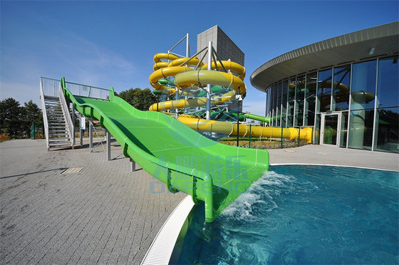 2,5 mètres de famille de glissière de fibre de verre de glissière de large de piscine pour des enfants et des adultes