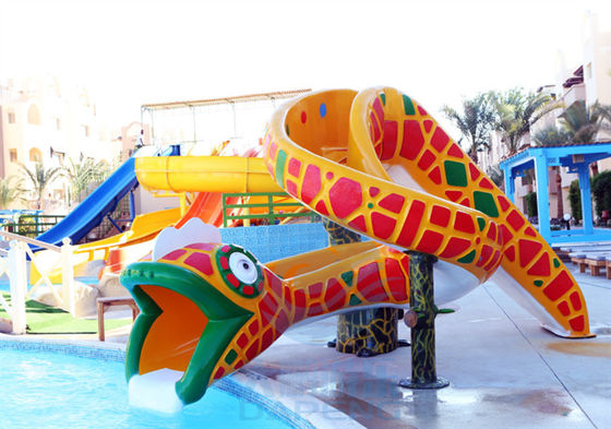 Jeu extérieur de l'eau de piscine de Mini Pool Slide Fiberglass Swimming de cobra pour des enfants
