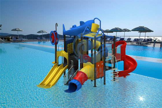 Un bon prix. Glissière d'eau faite sur commande en métal de la piscine LLDPE de glissière d'eau de terrain de jeu Fade Resistant en ligne