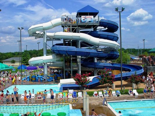 Un bon prix. Parcs d'attractions aquatiques en plein air terrain de jeux équipement de piscine en spirale en ligne