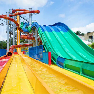 Un bon prix. Customized Size Outdoor Water Park Slide with 6-8mm Thickness Fiberglass and Over 10 Years Service Life en ligne