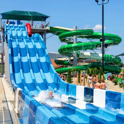 Un bon prix. Customized Size 6-8mm Thickness Fiberglass Water Park Slide Ending with Pool for Kids and Adults en ligne