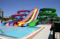 OEM Amuse Parc aquatique enfants terrain de jeux Rides piscine en fibre de verre toboggans
