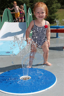Un bon prix. Zone exposée aux projections au sol d'enfants de jets de plate-forme de piscine de zone de jet Toy Fountain en ligne