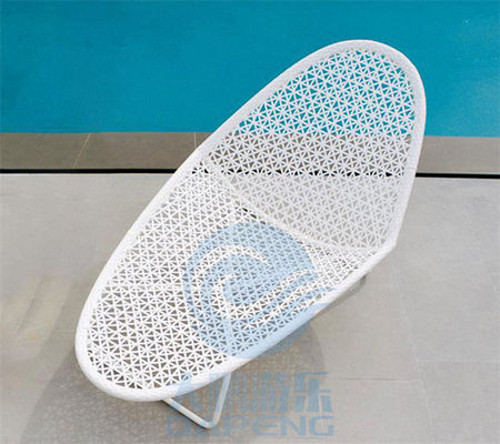 Un bon prix. Lit blanc de rotin de piscine d'accessoires de loisirs non gonflables de balcon en ligne