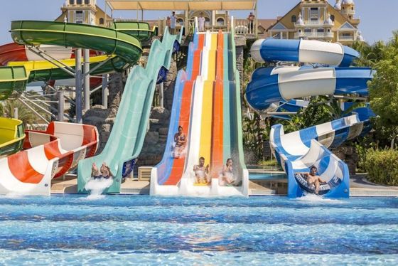 OEM arrière-cour de fibres de verre Grands toboggans d'eau pour le terrain de jeux pour enfants en plein air