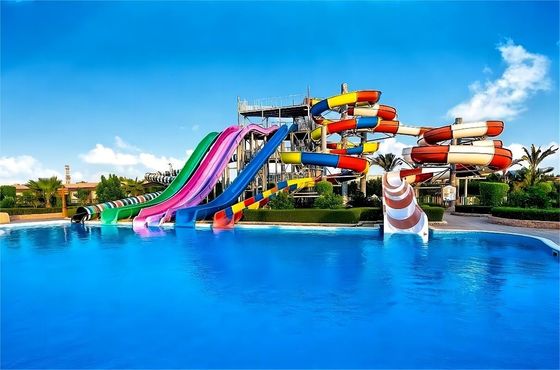 Parcs aquatiques extérieurs pour enfants Fiberglass Slide pour la piscine de jeux