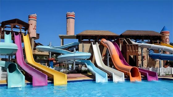 ODM 12 mm épaisseur Fibre de verre toboggan Produits de parc d'attractions aquatiques