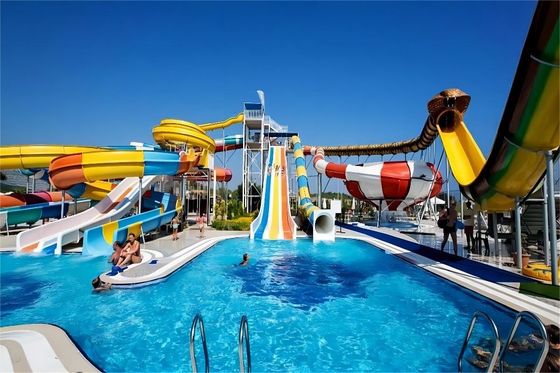 Les enfants à l'extérieur Amusement piscine Ride toboggan en fibre de verre