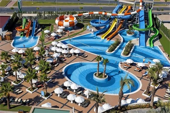 Parc aquatique Amusement Sports d'été promenades piscine toboggan en fibre de verre