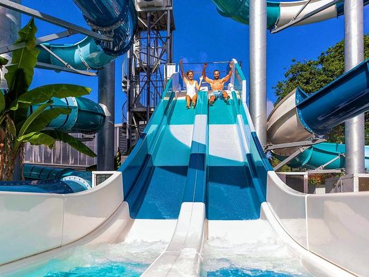 Parcs d'attractions promenades équipement de piscine eau de mer toboggan en fibre de verre