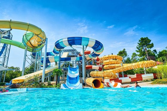 Équipement de jeux de parc aquatique Glissière en fibre de verre pour enfants