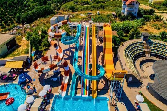 Un bon prix. Parcs aquatiques espace de jeux équipement piscine jeux toboggan en fibre de verre en ligne
