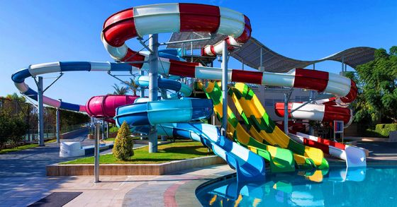 Accessoires de piscine extérieure pour enfants Petit terrain de jeux pour enfants Jeux de jeux Série de toboggans