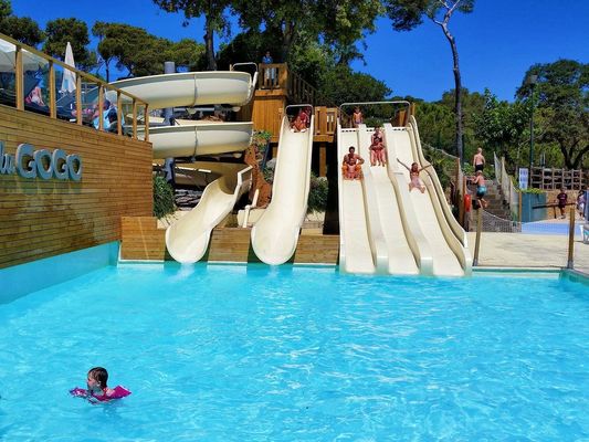 Parcs aquatiques pour enfants piscine équipement de sports nautiques toboggan en fibre de verre