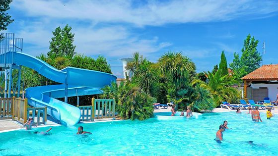 Jeu de piscine commerciale en fibre de verre 10 à 12 mm
