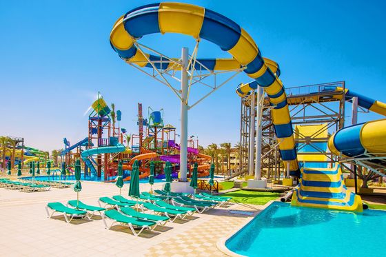 Un bon prix. Parcs d'attractions aquatiques ODM Jeux de terrain d'attraction Équipement Spirale en fibre de verre en ligne