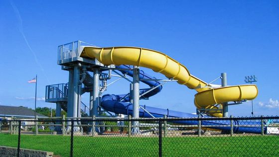 OEM enfants parc aquatique terrain de jeux piscine jeux extérieurs glissière en fibre de verre