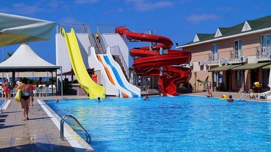 Design de l'équipement du parc aquatique Amusement piscine promenade sur mesure