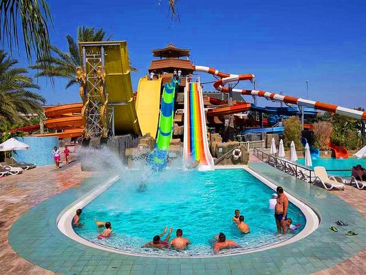 ODM Parcs d'attractions pour enfants piscine commerciale jouets de glisse en spirale