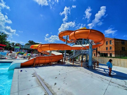 Équipement de piscine pour terrain de jeux en plein air