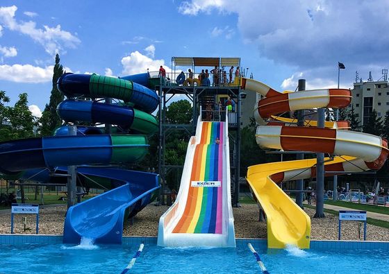 Un bon prix. Maison d'eau extérieure piscine Amusement Rides Sport Fibre de verre toboggan pour les enfants en ligne
