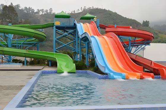 Toboggan aquatique en fibre de verre pour l'extérieur, équipement de jeux aquatiques, aire de jeux, toboggan de piscine pour enfants et adultes, couleur personnalisée