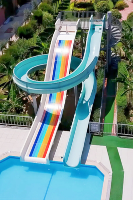 Un bon prix. Piscine résidentielle commerciale Glissière en fibre de verre Equipement de jeux d'eau 6-10 mm Épaisseur ouverte à haute vitesse Arc-en-ciel combiné Glissière adaptée aux parcs aquatiques Hôtel en ligne