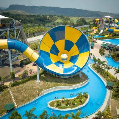Un bon prix. Outdoor Fiberglass Water Park Slide with 6-8mm Thickness and 10 Years Service Life in Customized Size en ligne