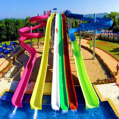 Un bon prix. Durable 6-8mm Thickness Fiberglass Water Park Slide with Over 10 Years Service Life and Customized Size en ligne