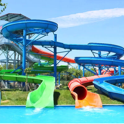 Un bon prix. Toboggan aquatique double spirale combiné en fibre de verre pour parcs aquatiques, piscines, adultes et enfants en ligne