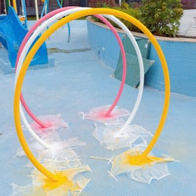 Interactif Fibre de verre de l'eau de pulvérisation arc tunnel pour les enfants parc aquatique Splash Pad Et le jeu d'eau