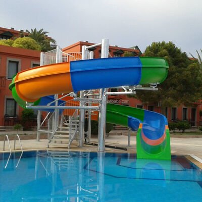 qualité Toboggans de parc aquatique de 3 m de hauteur avec une capacité de 20 personnes par heure, parfaits pour les installations de loisirs aquatiques en extérieur Usine