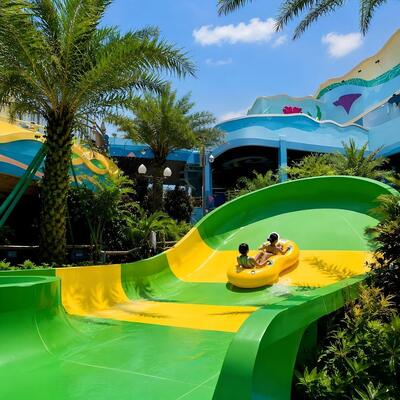 qualité 1.9m Height Mini Boomerang Slide Fiberglass Water Slide for Swim Pool Custom Design Usine