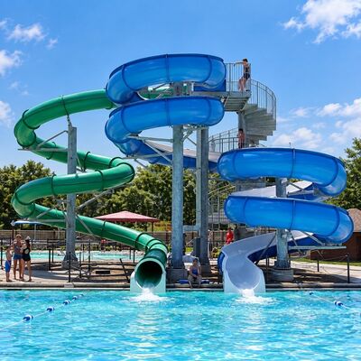 qualité Toboggans de piscine extérieurs en fibre de verre en spirale pour parc aquatique avec ROHS Usine