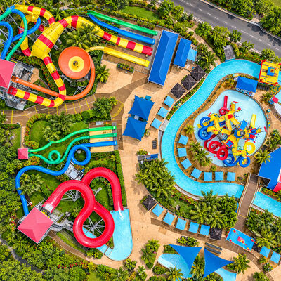 Un bon prix. 10000m2 Parc aquatique pour tous les âges équipement de parc aquatique avec toboggans en fibre de verre et jeux d'eau commercial online