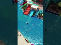 Parcs à thème de loisirs, équipement de jeu au-dessus de la piscine du sol toboggan, fournisseur de toboggan en fibre de verre