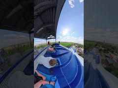Toboggan aquatique coloré Dapeng